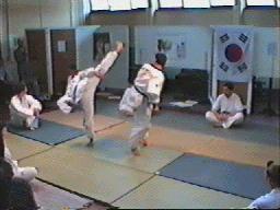 AM14.jpg (10583 bytes)